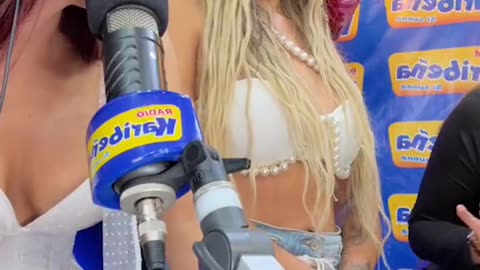 SM9954668436