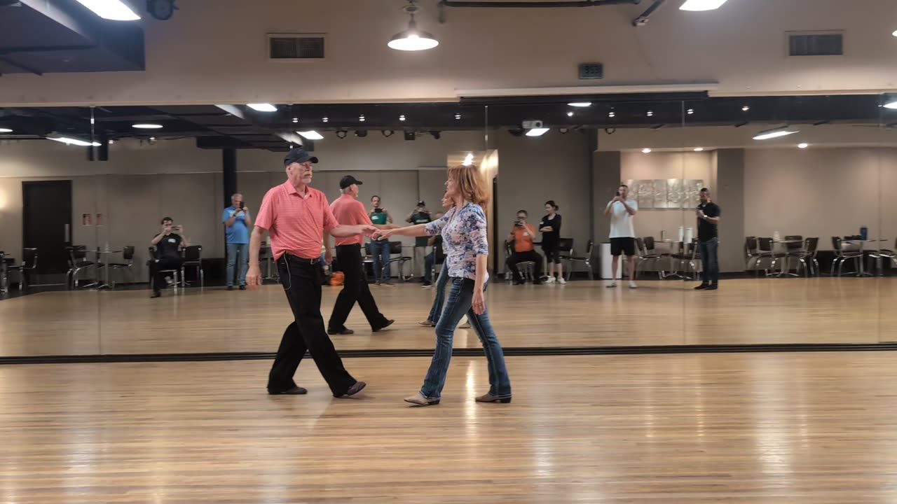 Two Step @ Studio 22 with Bobby Pritchard 20250724 215250202