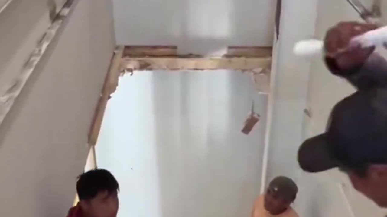 Lord Bebo - They built the stairs in the wrong direction … LMAO