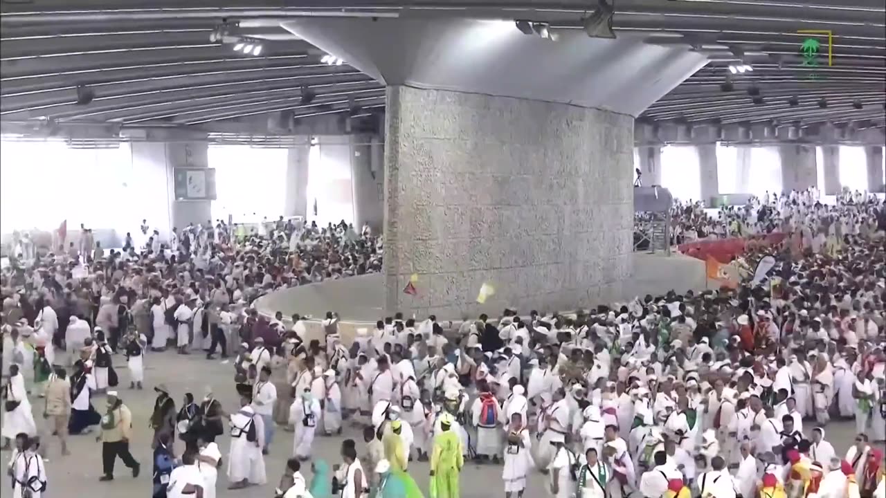 Muslim pilgrims perform 'stoning of the devil' ritual - June 6, 2025