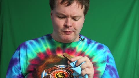 First Taste of Feastables Chocolate & Peanut Butter: MrBeast’s Best Yet?