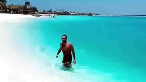 ISSEI funny video 😂😂😂 Winter Sea #shorts - 1080
