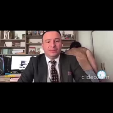 Incident në Klan Kosova: Personi i zhveshur ndërpret intervistën e avokatit 'Live'