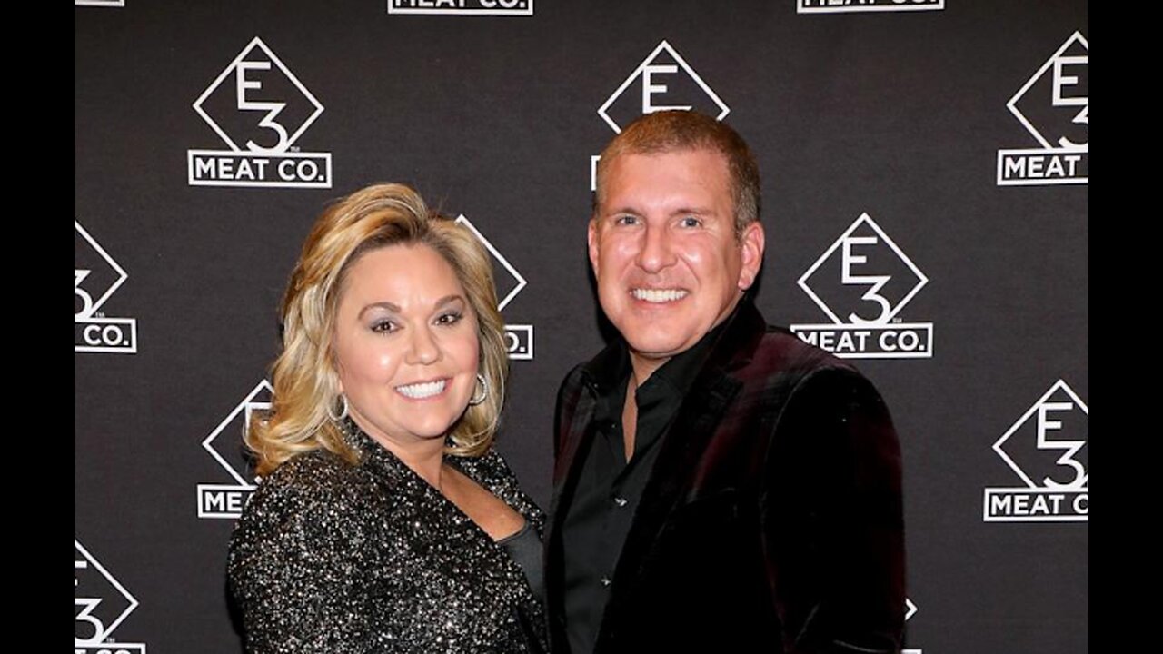 ‘Trump Knows Best’ Prez Pardons Reality TV Stars Todd and Julie Chrisley After