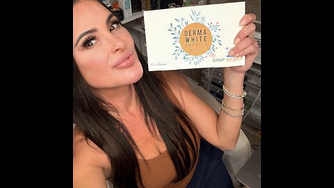 Live BB Glow Derma White No2 Medium Dermastamp Face Neck Chest 🙌🏼💕💗Acecosm discount code LOIS