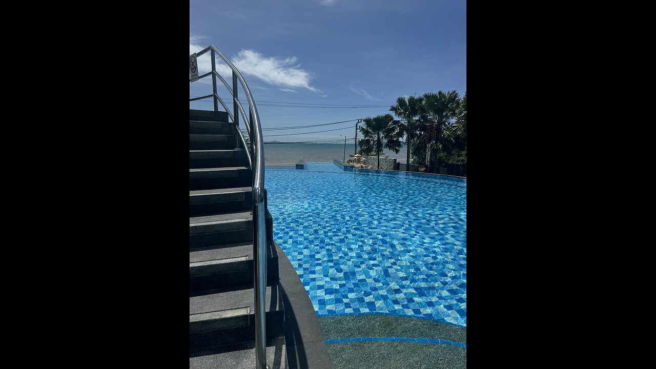 live now down on pattaya beach today