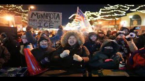 Border Patrol Agent Kills US Citizen in Minneapolis, Sparking Massive Protests
