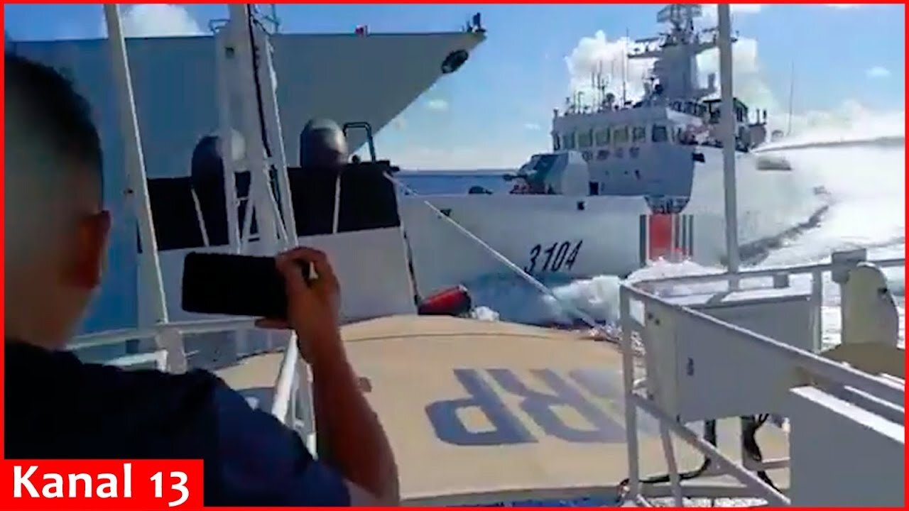 Chinese Coast Guard and Navy ships collide during blocking maneuvers against Philippine vessel