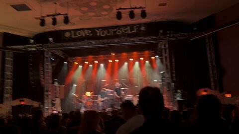 Adema plays “The Way You Like It” in Dallas July 2025