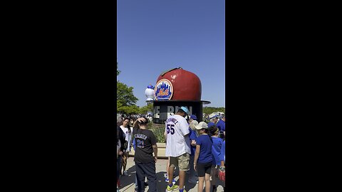 New York Mets Citi Field Outside before game vs Cubs 5/11/25