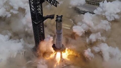 SpaceX Starship Super Heavy booster fired up in preparation for flight 10