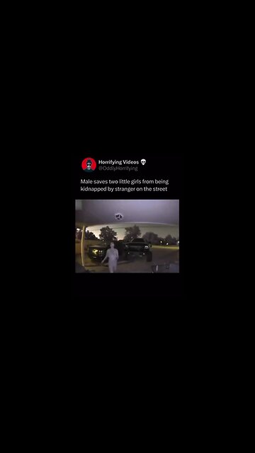 MALE SAVES TWO LITTLE GIRLS FROM BEING 🔞 KIDNAPPED BY STRANGER ON THE STREET