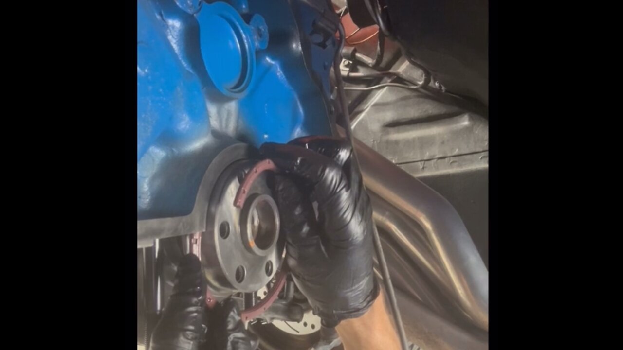 Quick 2-minute 1-piece seal installation