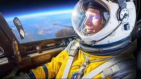 Inside the U-2 Spy Plane 70,000 Feet to the Edge of Space