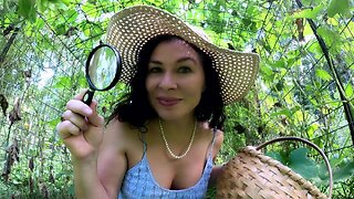 Exploring the Garden VLOG