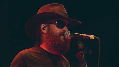 Cody Jinks - Loud & Heavy