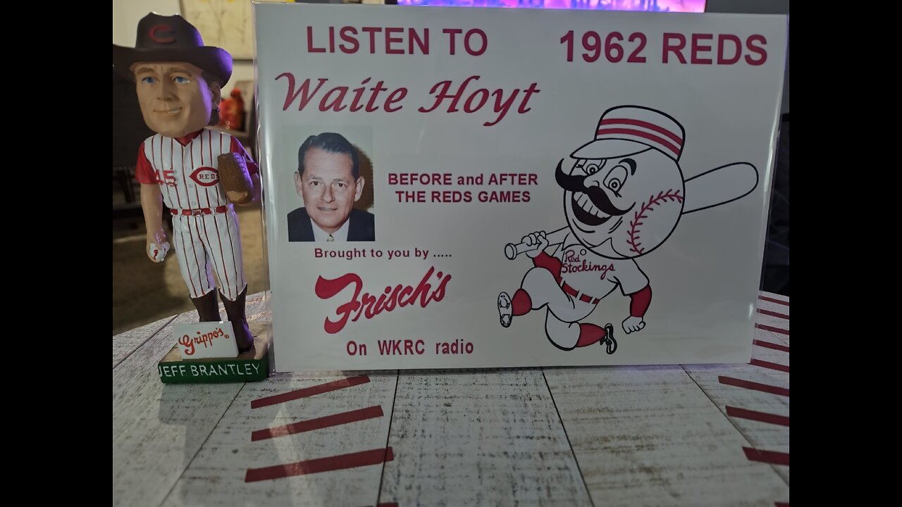 146) Reds HOF Lonny Frey & Johnny Vander Meer