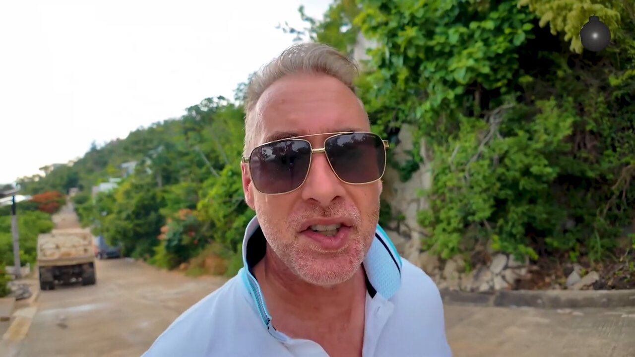 Jeff Berwick - Trump ushers in the Zionist Antichrist AI Orwellian Beast System to MAGA!