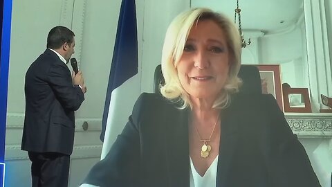 🔴 Marine Le Pen intervistata da Matteo Salvini al 1°Congresso Federale Nazionale della Lega (6.4.25)