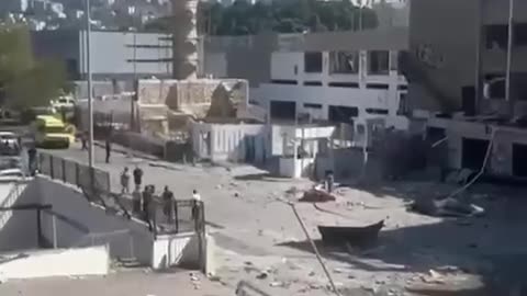 🇮🇱 More from Haifa and Tel Aviv area! ❗️An Iranian missile fell directly on a school