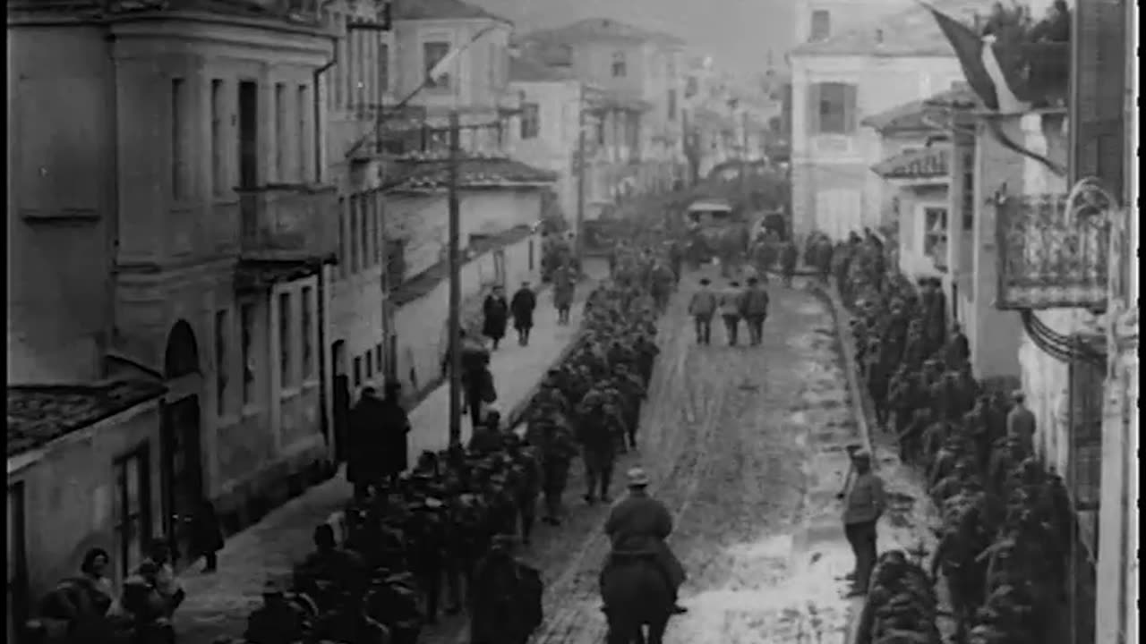 [PATHE NEWSREEL EXCERPTS] - [PATHE NEWSREEL EXCERPTS] - cbs-cbswwi-209