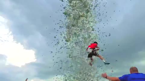 Reach the money and win 100000000$