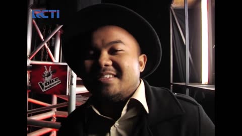 Bayu Mahenda "The Man Who Can't Be Move" | The Blind Audition