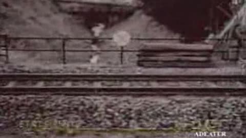 Commercial - Radio Free Europe 1960 (Behind the Iron Curtain)