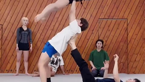 Acrobatic Teens @ High-difficulty Multi-player cooperation challenge