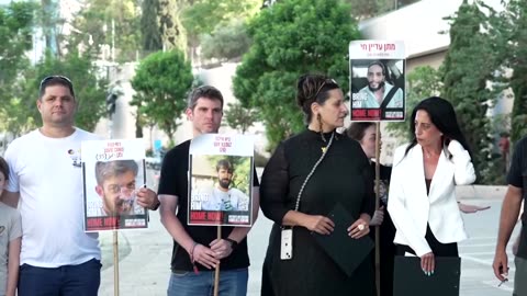 Families of hostages call on Israel to agree on ceasefire deal