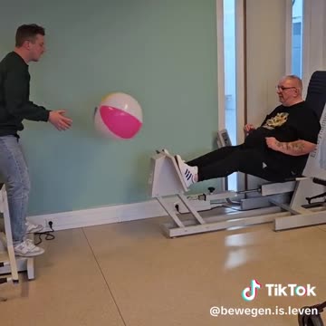 MAKING THE LEGPRESS MORE FUN tiktok play