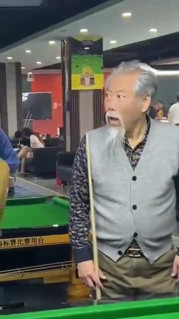 Funny videos billiards Game