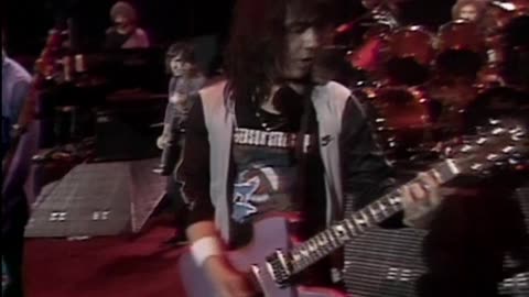 Somebody to Love (The Great Society cover) - Jefferson Starship (live)