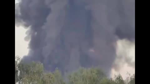 🔥 UAVs attacked Sergiev Posad, north of Moscow. A power plant was damaged, among other things.