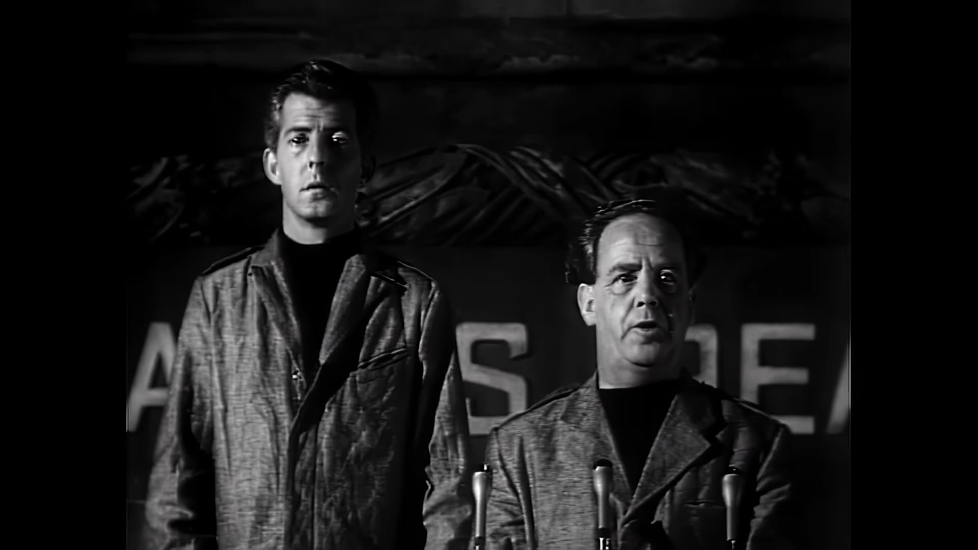 George Orwells 1984 (1956) Drama/Sci-Fi | Edmond OBrien, Michael Redgrave