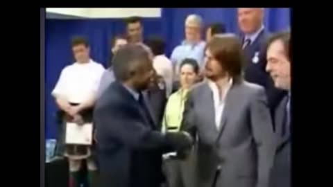 Tom Cruise exploits 9/11 in order to promote Scientology.