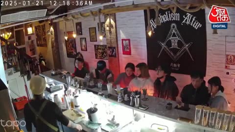 “ 🇹🇼 Taiwan. Shaken not stirred! Earthquake rattles bar as drinkers sip martinis.”