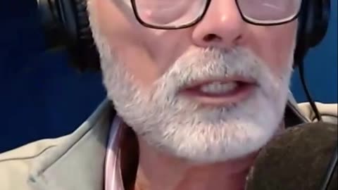 Why Omar's Attack Looked Staged: Body-Language Analysis