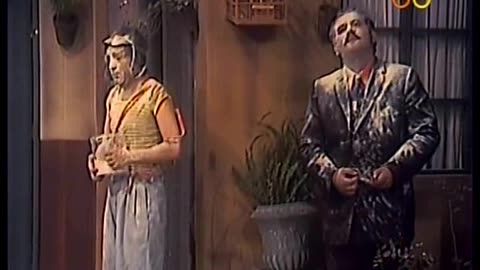 El Chavo del 8 - 1973x08 Se solicita secretario / Ensuciando a Quico