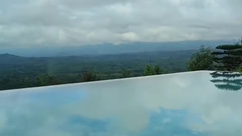 Alfonso’s Ridge in Kidapawan Showcases Panoramic Sunsets and Local Cuisine