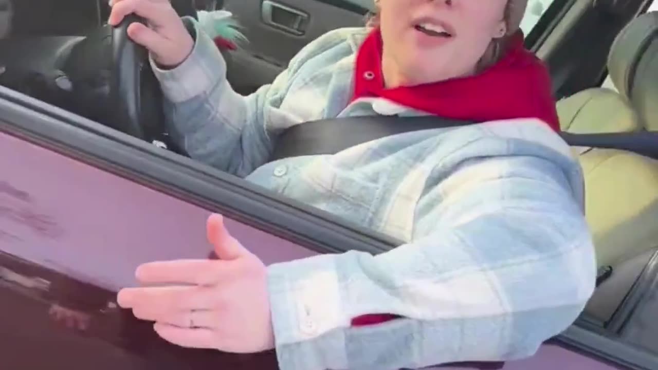 ICE Agent Injured, Hospitalized With Internal Bleeding After Minneapolis Shooting, Officials Say