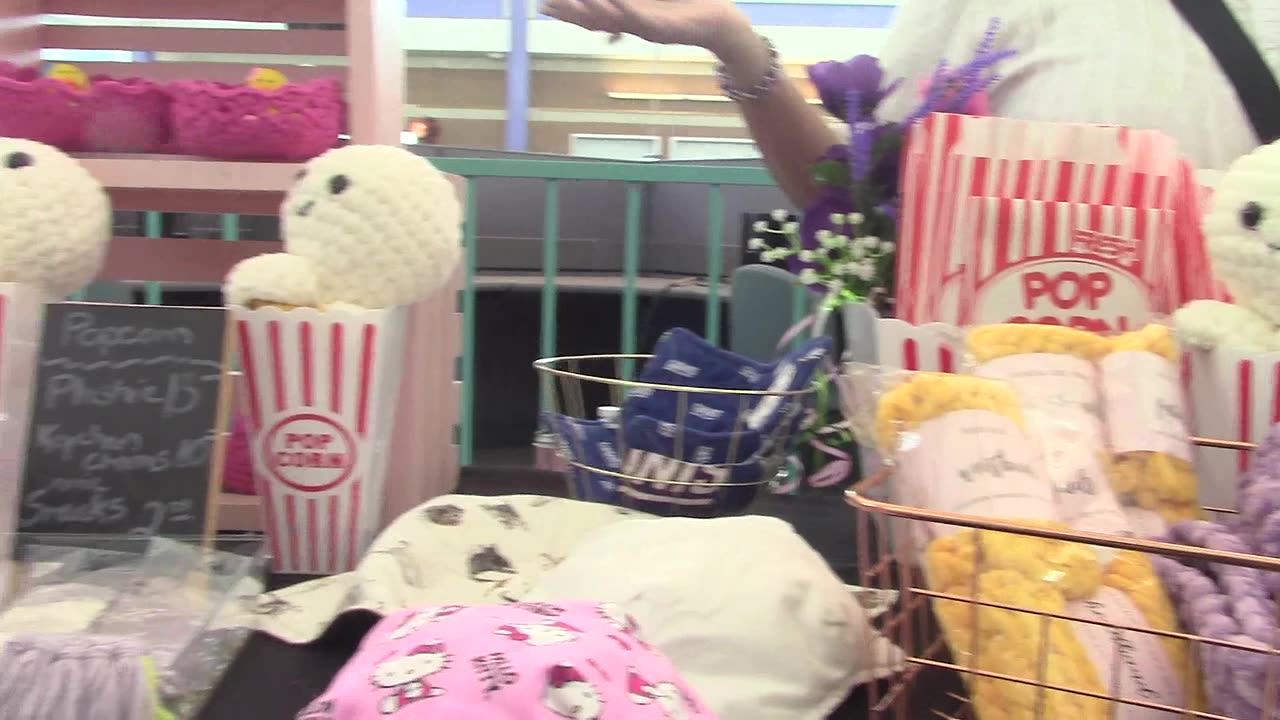 P F F
