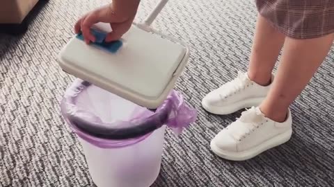 Eyliden Automatic Broom for Home & Office