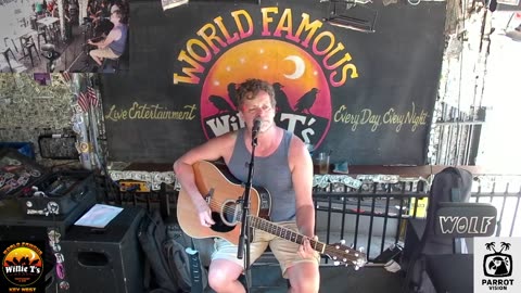 LIVE Music Everyday!