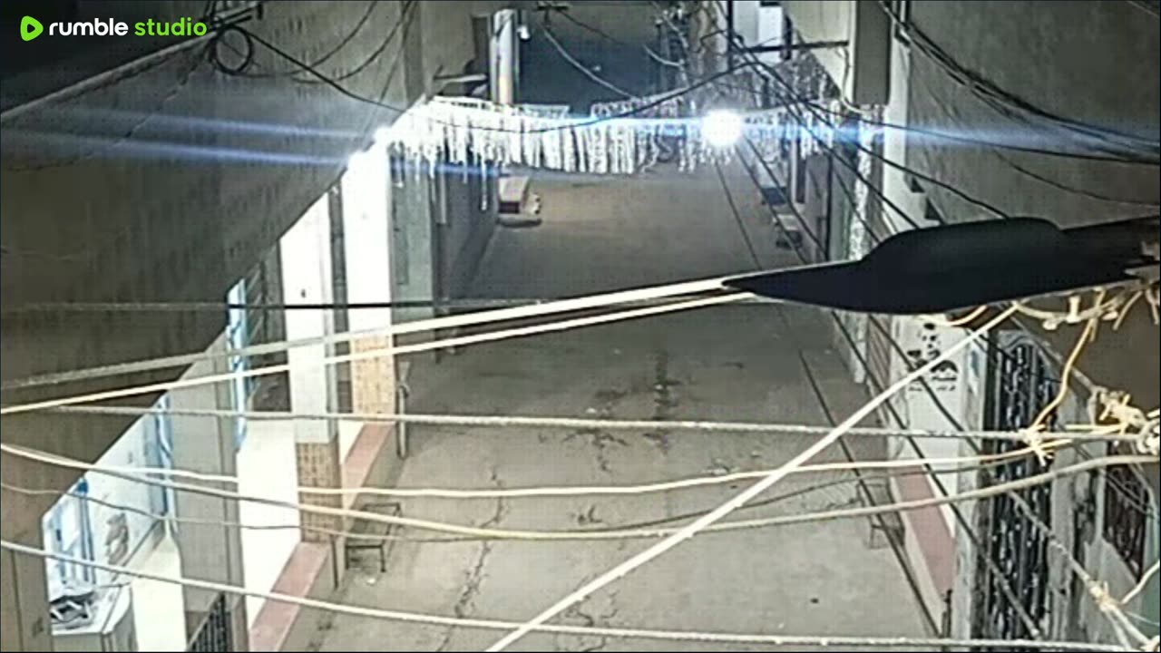 على المباشر