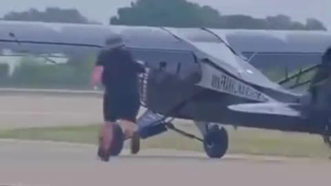 Student Pilot's First Flight Ends in Unexpected Accident! ✈️😱#StudentPilot ✈️ #FirstFlight 🚀