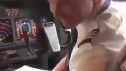 Pilots Asked The Shape Of The World