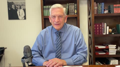 What is a Christian? (9/19/25)Morning Moments