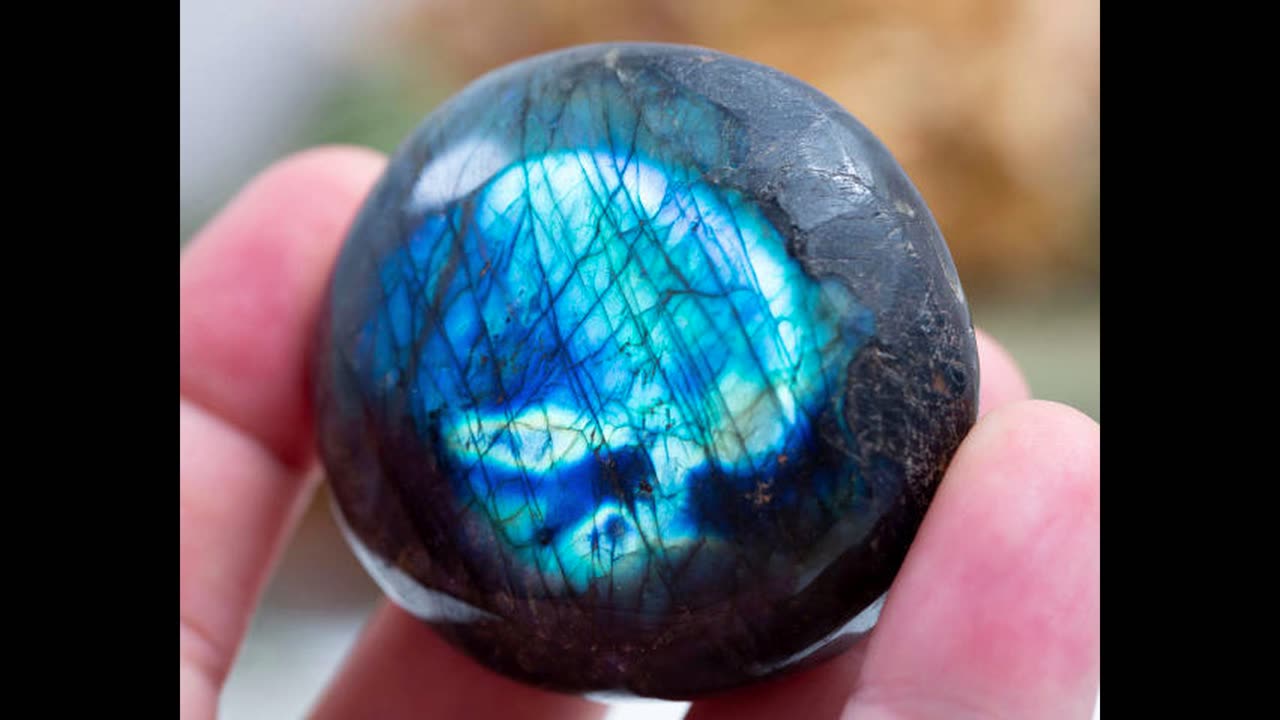 Healing with Laborite Healing Stones