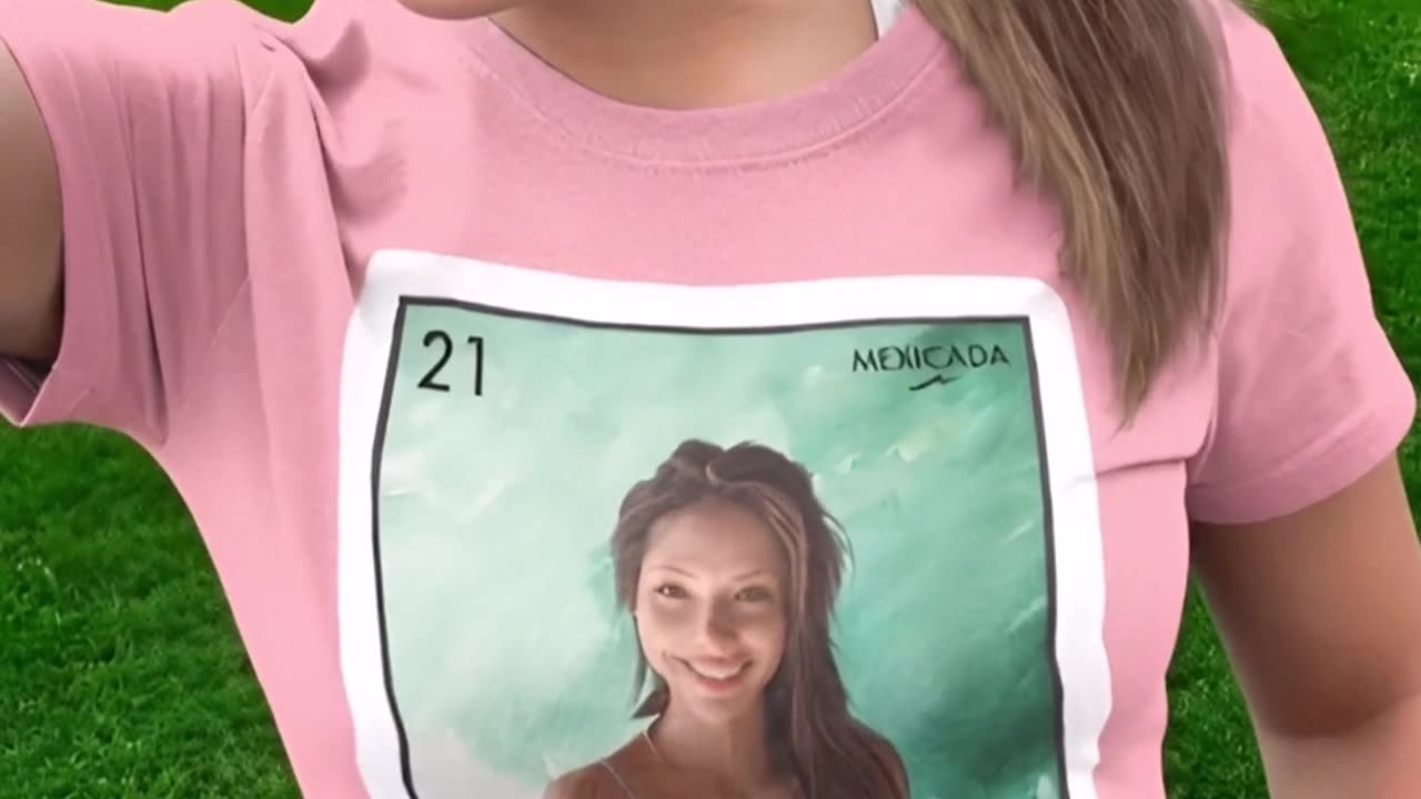 ¿Ya viste esta playera con estilo Lotería? ¡Quiero todas! #modamexicana #playerasúnicas